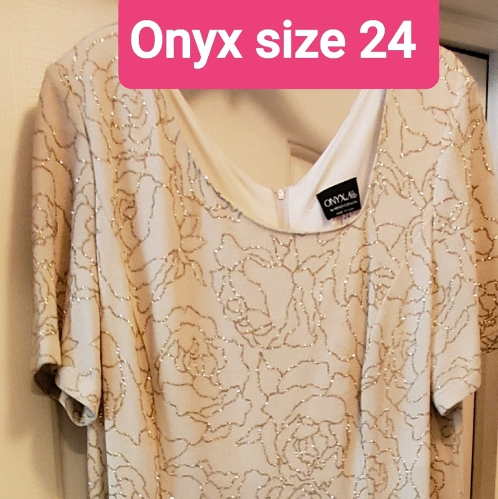 Onyx Nite by Wendye Chaitin from a smoke free envi